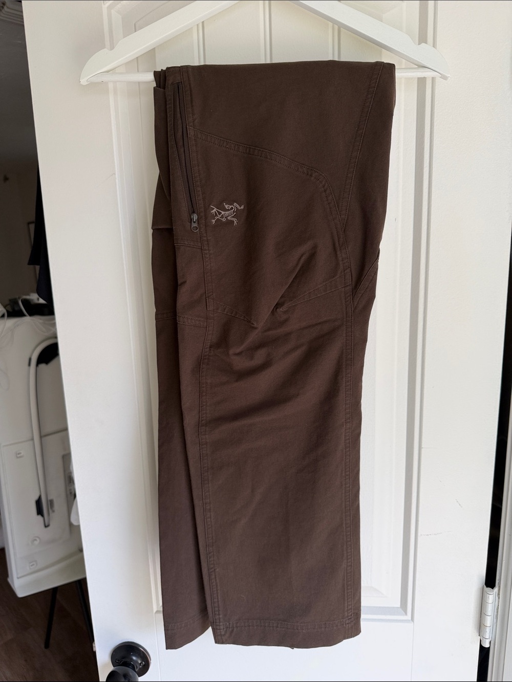 Arc'teryx Men's Dark Brown Technical Chinos